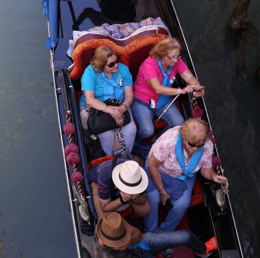 Venedik, İtalya, 24 Nisan 2018: gondol Venedik, İtalya grand canal, 24 Nisan 2018, Tarih