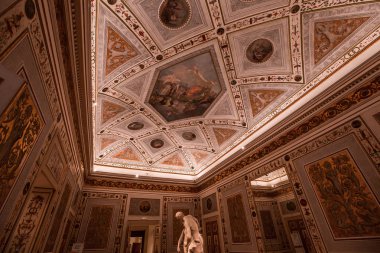 Venedik, İtalya, 26 Nisan 2018: iç dekor, tavan ve freskleri Correr Sarayı, 26 Nisan 2018, Venedik, İtalya