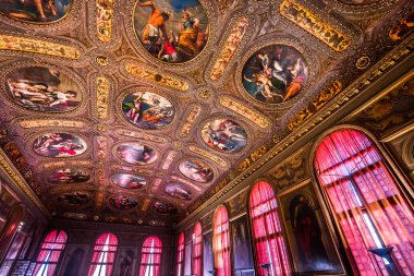 Venedik, İtalya, 26 Nisan 2018: iç dekor, tavan ve fresk biblioteca Marciana, 26 Nisan 2018, Venedik, İtalya