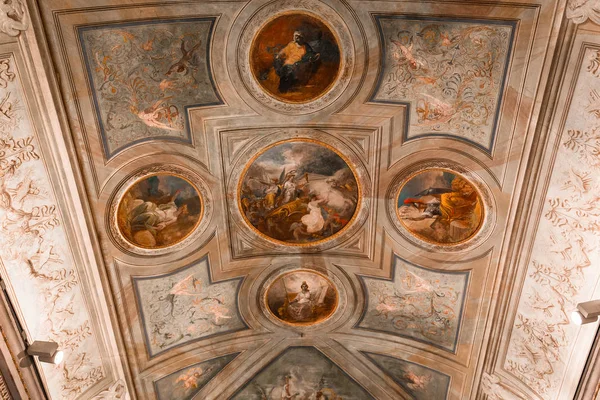 意大利威尼斯 2018年4月26日 奥科达维 巴斯图书馆 Marciana 的室内装饰 天花板和壁画 2018年4月26日 在意大利威尼斯 — 图库照片