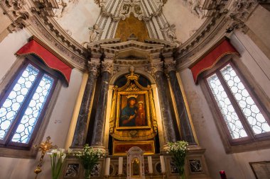 Venedik, İtalya, 25 Nisan 2018: iç mekanlar ve mimari detaylar San Giovanni e Paoli Kilisesi, 25 Nisan 2018, Venedik, İtalya