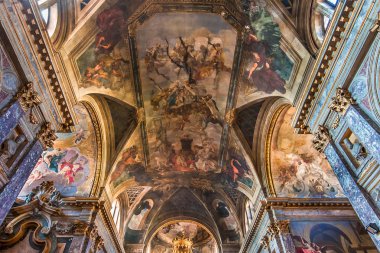 Venedik, İtalya, 25 Nisan 2018: iç mekanlar ve mimari detaylar Santa Maria di Nazareth Kilisesi, 25 Nisan 2018, Venedik, İtalya