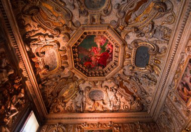 Venedik, İtalya, 21 Nisan 2018: iç mekanlar ve doge Sarayı, 21 Nisan 2018, Venedik, İtalya'nın mimari detaylar