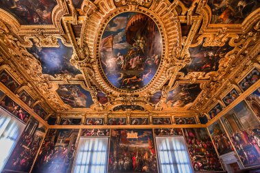 Venedik, İtalya, 21 Nisan 2018: iç mekanlar ve doge Sarayı, 21 Nisan 2018, Venedik, İtalya'nın mimari detaylar