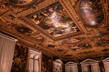 Venedik, İtalya, 22 Nisan 2018: scuola grande di san rocco, 22 Nisan 2018, Venedik, İtalya, mimari detais
