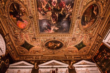 Venedik, İtalya, 22 Nisan 2018: scuola grande di san rocco, 22 Nisan 2018, Venedik, İtalya, mimari detais