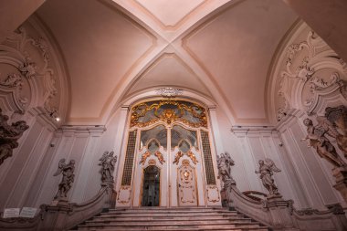Catania, Sicilya, İtalya, 12 Haziran 2018: iç mekanlar ve freskleri San Benedetto kilise, 12 Haziran 2018, Catania, Sicilya, İtalya