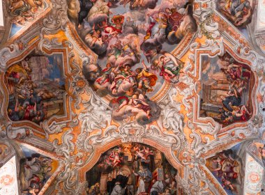 Catania, Sicilya, İtalya, 12 Haziran 2018: iç mekanlar ve freskleri San Benedetto kilise, 12 Haziran 2018, Catania, Sicilya, İtalya