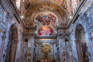 Catania, Sicilya, İtalya, 12 Haziran 2018: iç mekanlar ve freskleri San Benedetto kilise, 12 Haziran 2018, Catania, Sicilya, İtalya