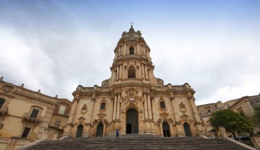 Modica, Sicilya, İtalya, 19 Haziran 2018: exteriorss detayları ve freskleri san Giorgio Kilisesi, 19 Haziran 2018 Duomo, Modica, Sicilya, İtalya