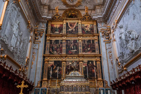 Modica, Sicilya, İtalya, 19 Haziran 2018: iç Ayrıntılar ve freskleri san Giorgio Kilisesi, 19 Haziran 2018 Duomo, Modica, Sicilya, İtalya