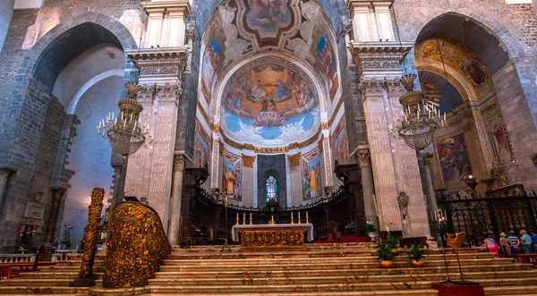 Catania, Sicilya, İtalya, 12 Haziran 2018: iç mekanlar ve freskleri Bazilikası duomo Kilisesi, 12 Haziran 2018, Catania, Sicilya, İtalya