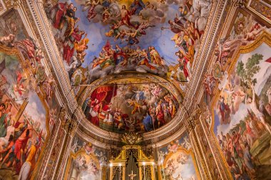 Acireale, Sicilya, İtalya, 11 Haziran 2018: San Sebastiano kilisede, freskleri ayrıntıları, 11 Haziran 2018, Acireale, Sicilya, İtalya