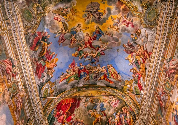 Acireale, Sicilya, İtalya, 11 Haziran 2018: San Sebastiano kilisede, freskleri ayrıntıları, 11 Haziran 2018, Acireale, Sicilya, İtalya