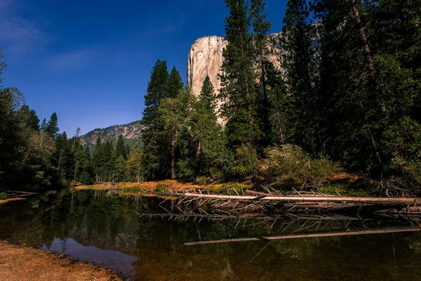 World Famous Rock Climbing Wall Capitan Yosemite National Park California — Stock Photo, Image