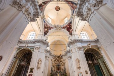 Noto, Sicilya, İtalya, 16 Haziran 2018: iç San Carlo Kilisesi, 16 Haziran 2018, Noto, Sicilya, İtalya