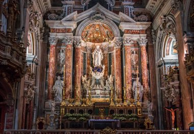 Gesu Nuovo Barroco kilisesi, Napoli, İtalya