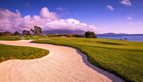 Campo de golf costa en California —  Fotos de Stock