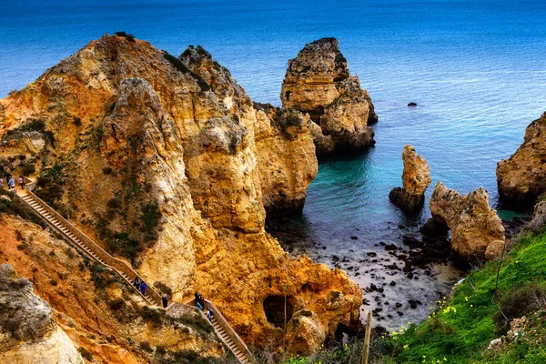 Ponta da Piedade cliffs, Algarve, Portugalia — Zdjęcie stockowe