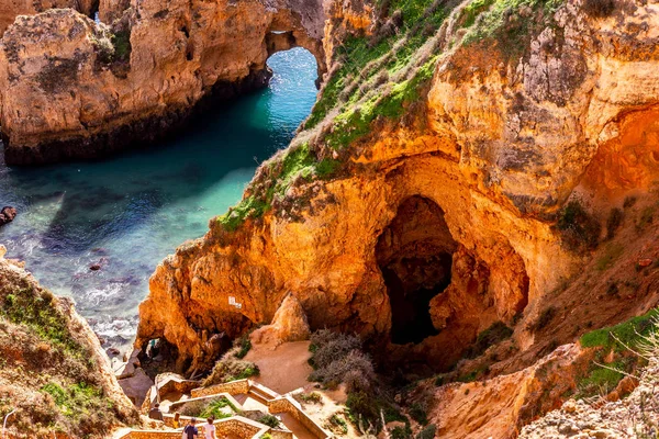 Ponta da Piedade kayalıkları, Algarve, Portekiz — Stok fotoğraf