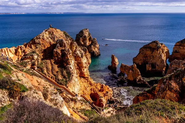 Ponta da Piedade kayalıkları, Algarve, Portekiz — Stok fotoğraf