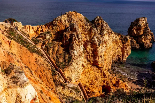 ポンタ・ダ・ピエデード崖,アルガルヴェ,ポルトガル — ストック写真