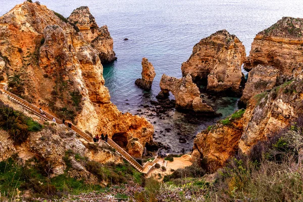 Ponta da Piedade cliffs, Algarve, Portugal — стокове фото