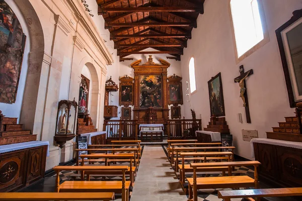 카푸친 교회, 라구사, 시칠리아, 이탈리아의 인테리어 — 스톡 사진