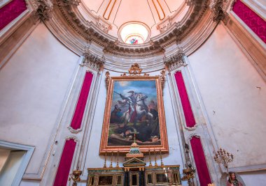 Duomo kilisesinin iç mekanları, Ragusa, Sicilya, İtalya