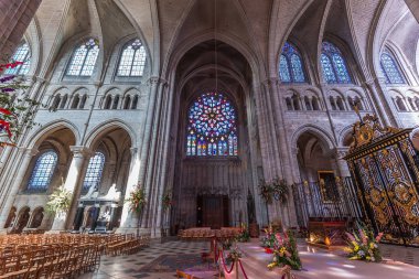 Sens Katedrali, Fransa