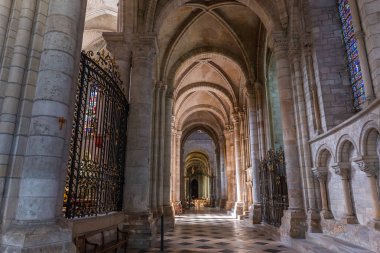 Sens Katedrali, Fransa