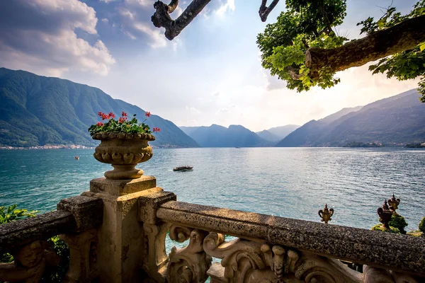 Villa del Balbianello, lago Como, Lenno, itália — Fotografia de Stock