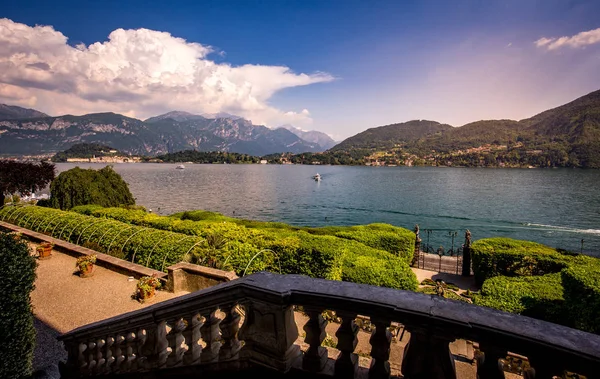 Exterior de Villa Carlotta, lago Como, Tremezzo, itália — Fotografia de Stock