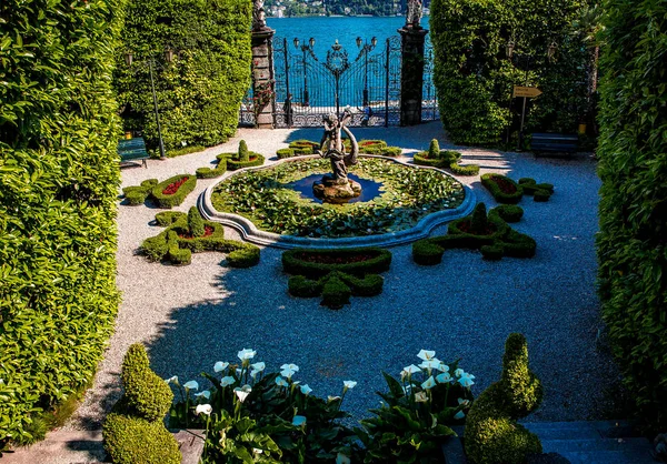 Exteriores de Villa Carlotta, lago Como, Tremezzo, italia —  Fotos de Stock