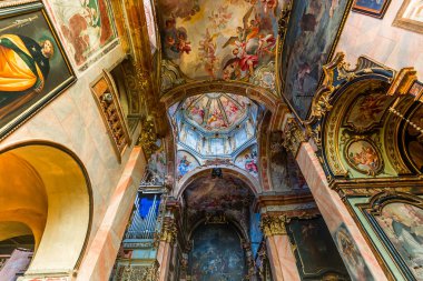 Basilica di Orta, Orta san Giulio, İtalya