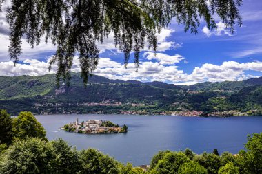Orta san Giulio'daki Orta Gölü, İtalya