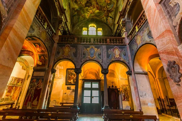 Basilica di Orta, Orta san Giulio, italy — Stock Photo, Image