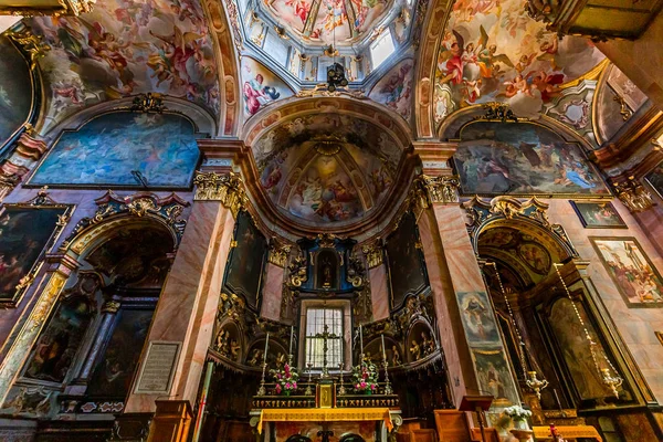 Basilica di Orta, Orta san Giulio, İtalya
