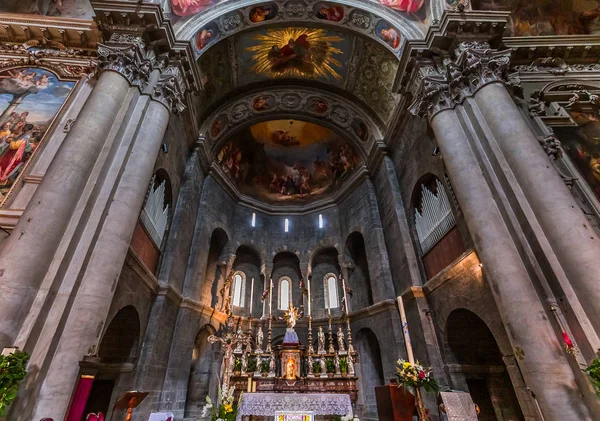 Basílica de San Fedele, Como, itália — Fotografia de Stock