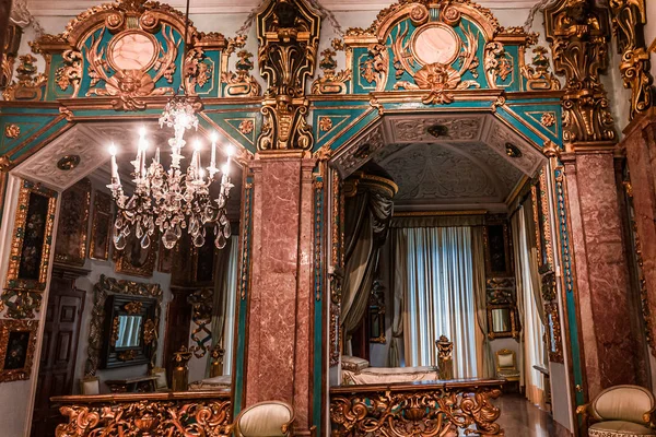 Interiores do palazzo Borromeo, lago maggiore, Stresa, itália — Fotografia de Stock