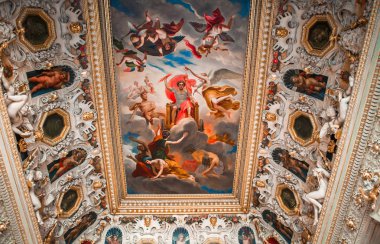 iç mekanlar ve kale Fontainebleau, Fransa'nın ayrıntılarını