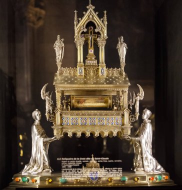 hazine ve katedral Notre Dame de Paris mücevherleri 