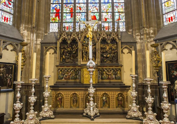 圣萨尔瓦托大教堂的内部装饰，布鲁日，比利时 — 图库照片