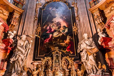 Aziz Nikolaos kilisesi, Mala Strana, Prag