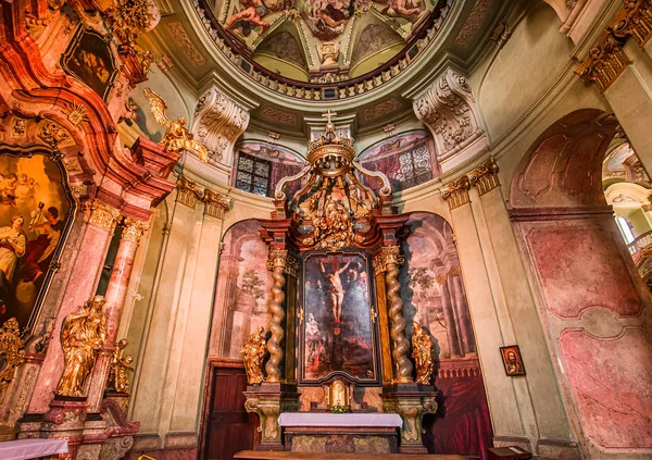 Kościół św Mikołaja, Mala Strana, Praga — Zdjęcie stockowe