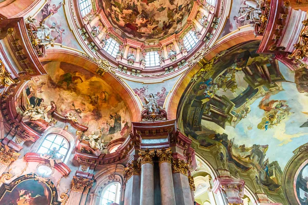 Церква Святого Миколая, мала Страна, Прага — стокове фото
