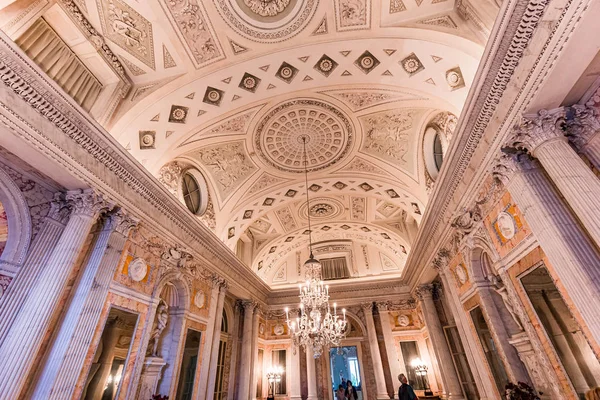 Interiores de palazzo Borromeo, lago maggiore, Stresa, italia — Foto de Stock