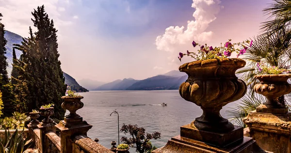 Villa Monastero, lago Como, Varenna, itália — Fotografia de Stock