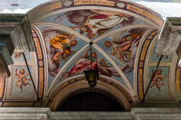 Παρεκκλήσι του Sacro monte di Orta, Orta San Giulio, Ιταλία — Φωτογραφία Αρχείου