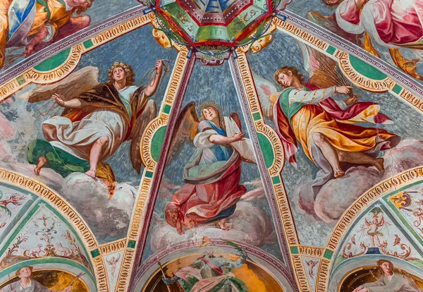 Sacro monte di Ortan kappeli, Orta San Giulio, Italia — kuvapankkivalokuva